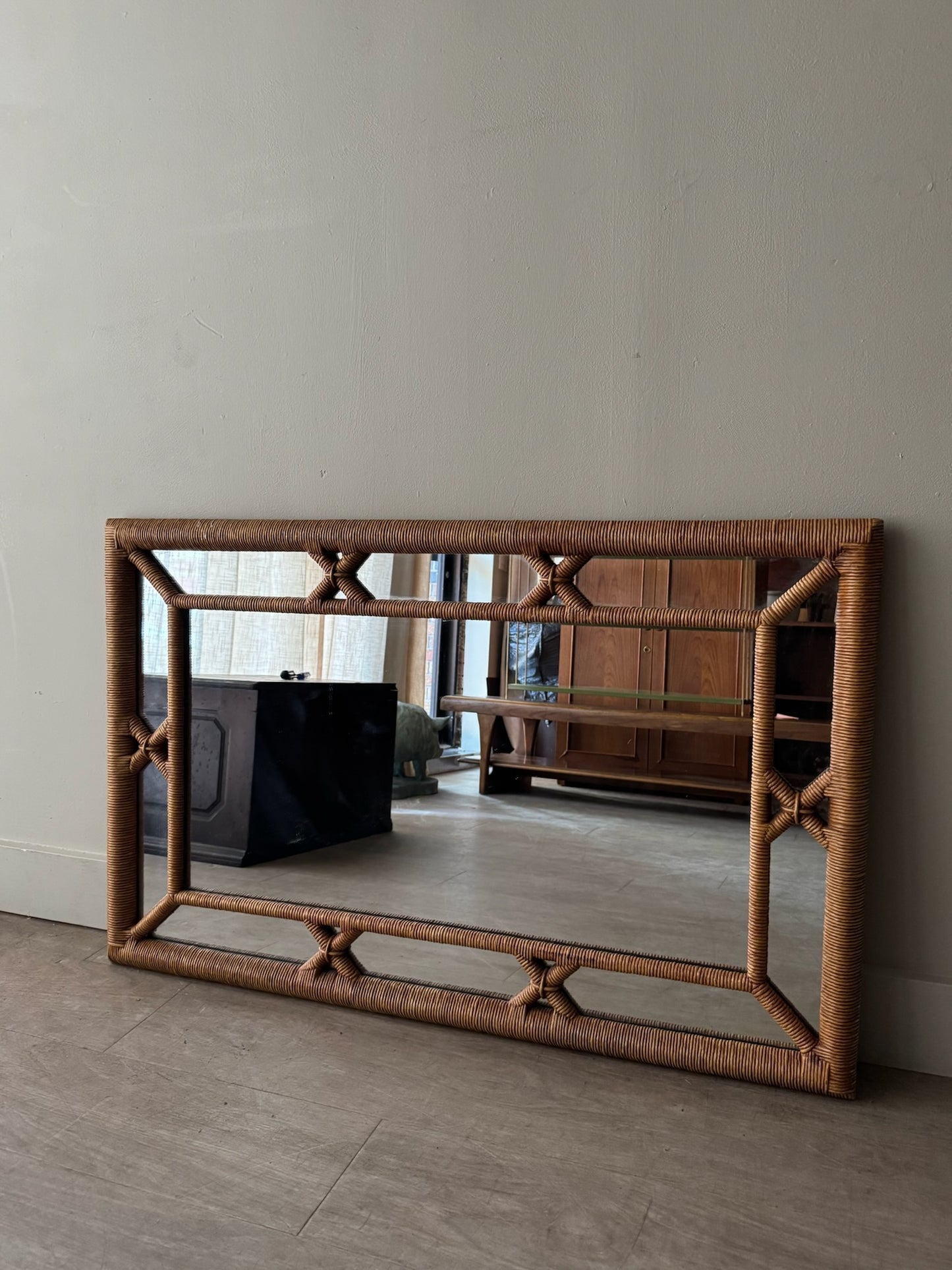 Wrapped rope mirror