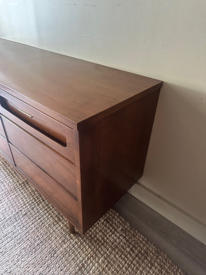 Walnut 9 Drawer Dresser