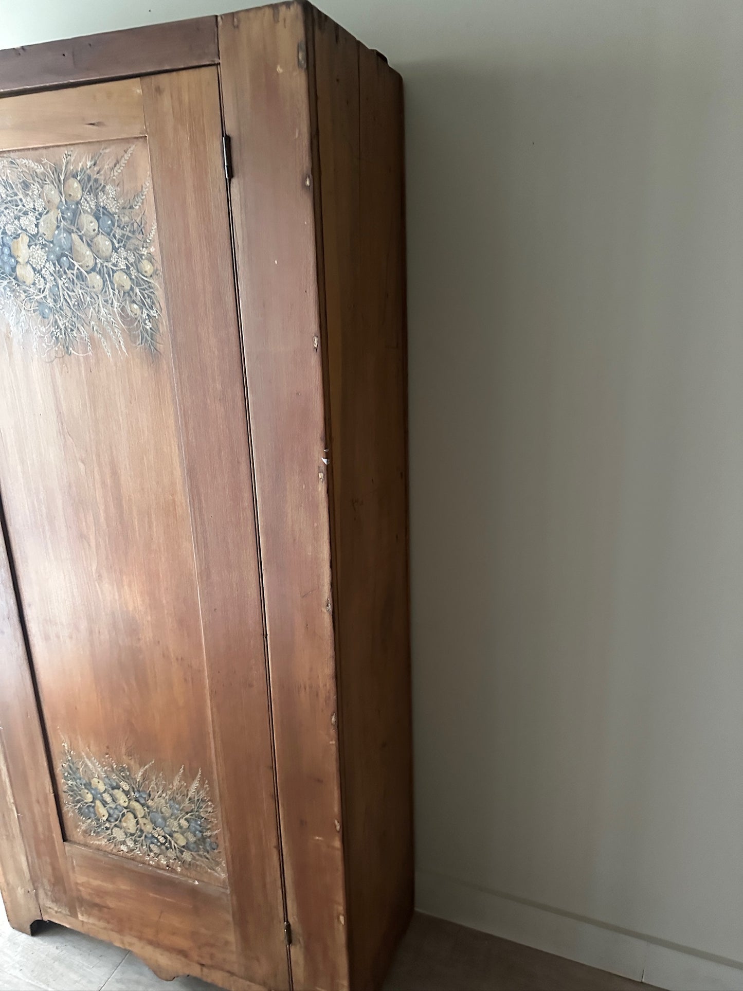 Pennsylvania Federal Pine Cupboard with Later Floral Motifs