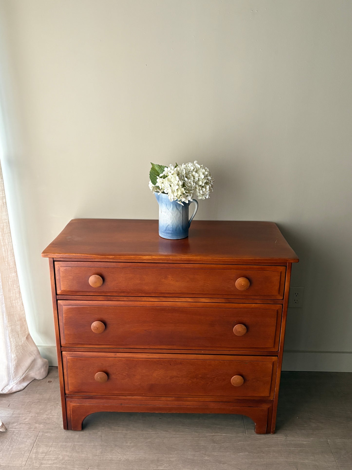 Cushman maple 3 drawer dresser