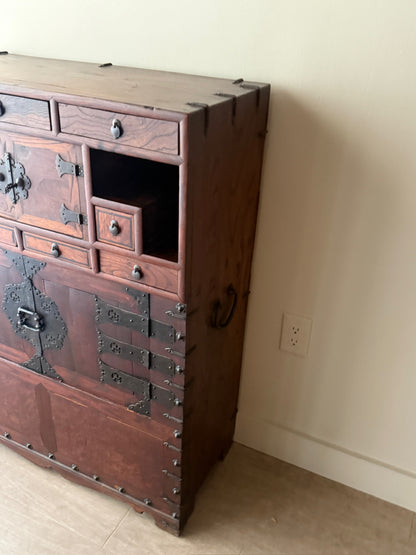 Korean tansu chest