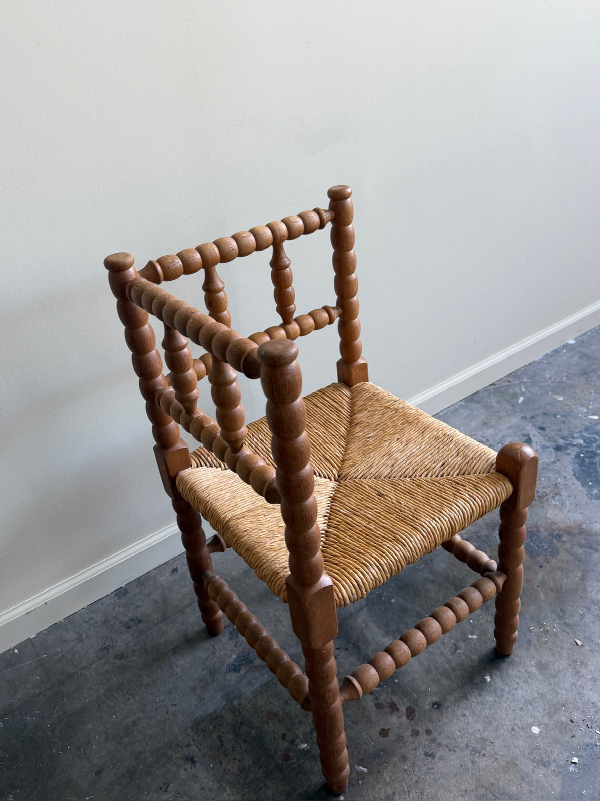 Dutch bobbin oak rush seat corner chair