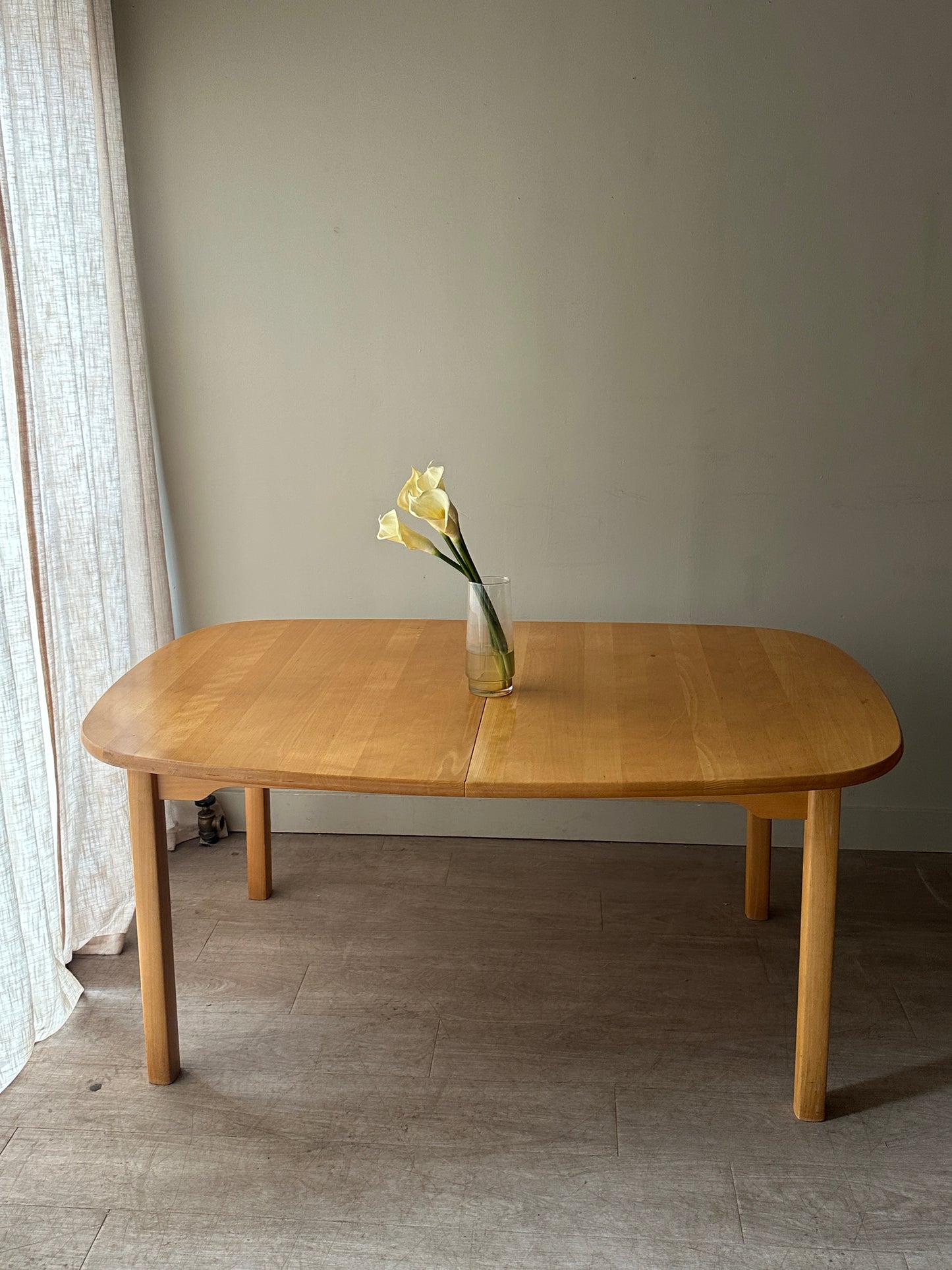 Pine dining table