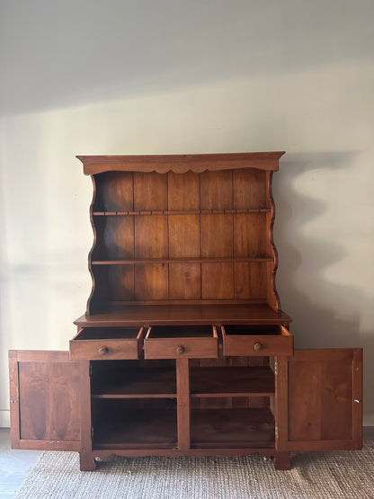 Pine two piece hutch