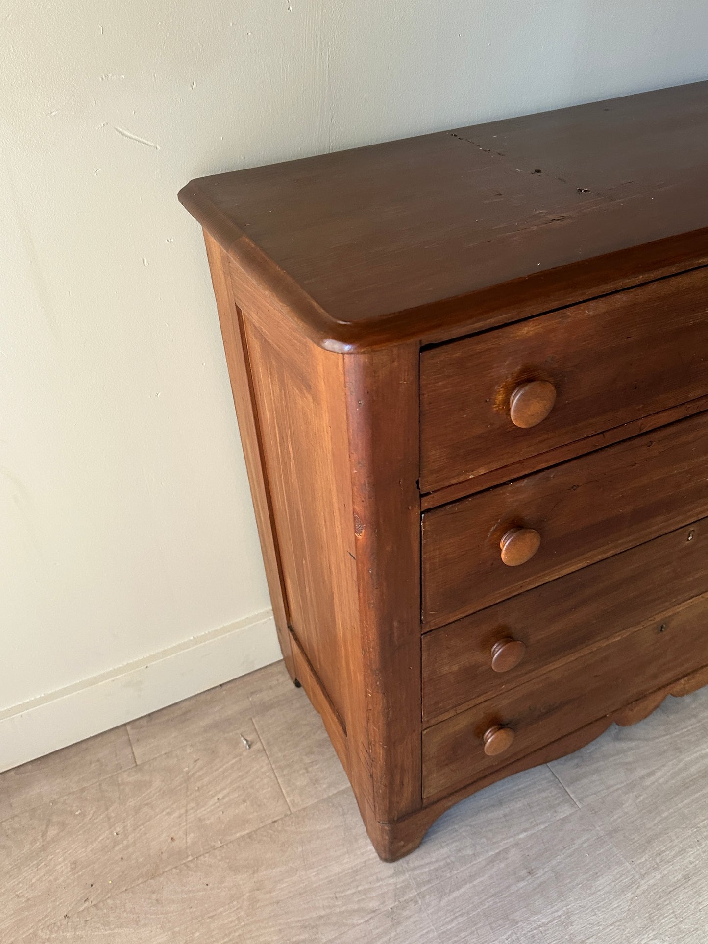 Dark pine dresser