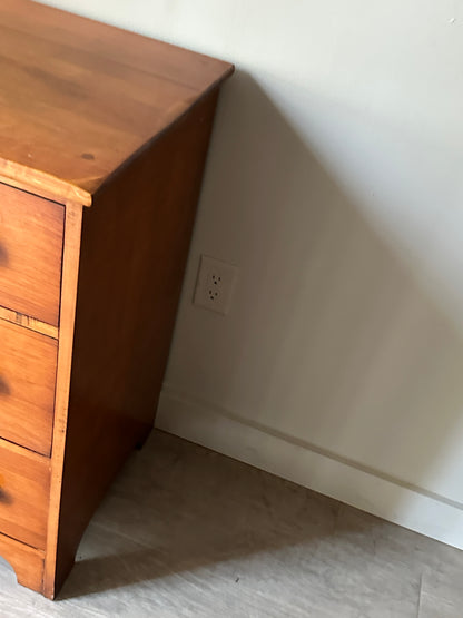 Maple dresser