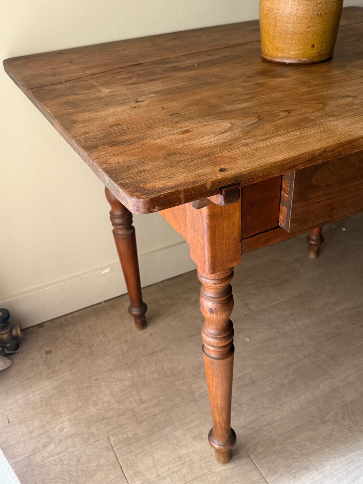 Pennsylvania Sheraton walnut work table