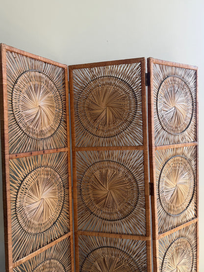 Rattan & wicker room divider
