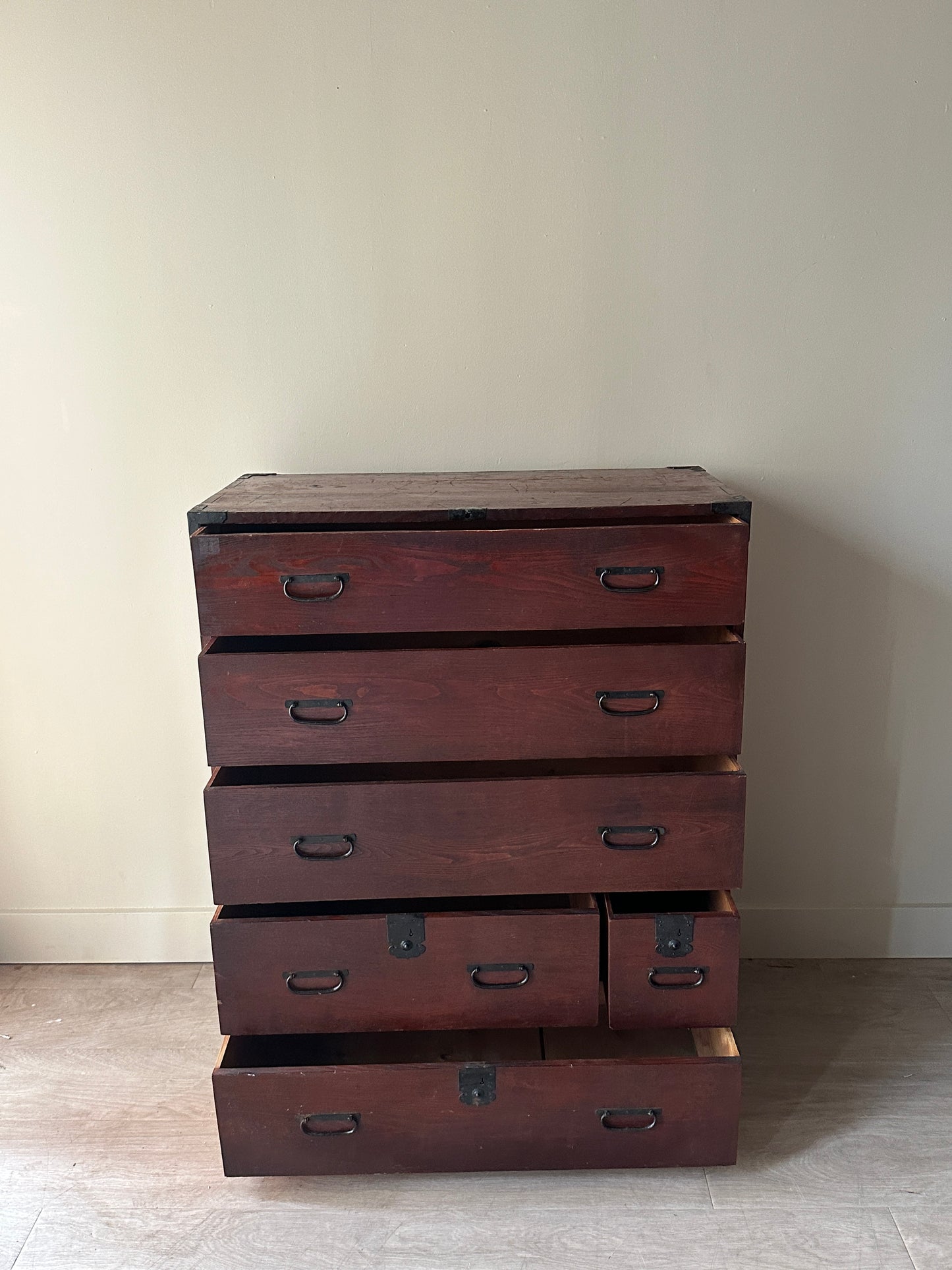 Elmwood Tansu Chest