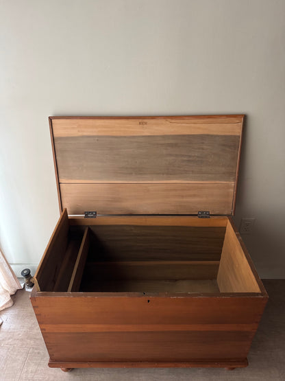 Pine Chest with Dovetailing