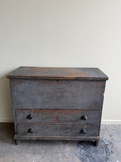 Painted pine mule chest