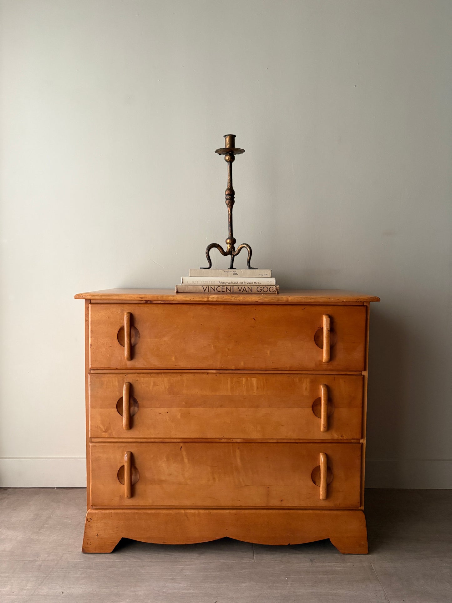 Maple 3 drawer dresser