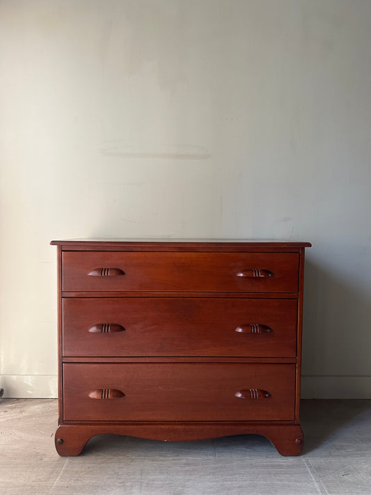 Maple dresser 3 drawers
