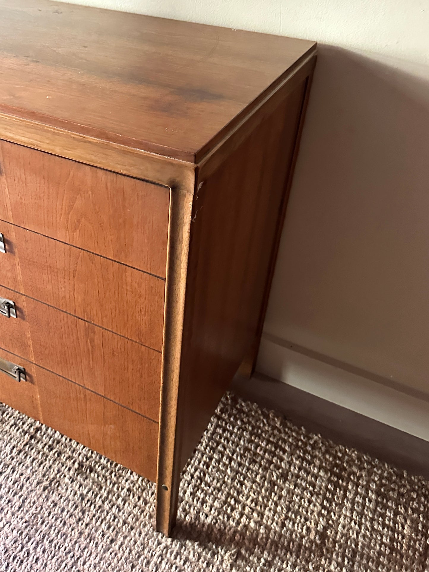 Walnut nine drawer dresser