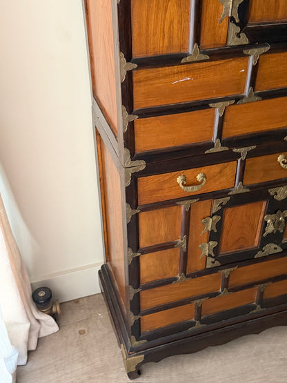 Korean elmwood two piece tansu chest