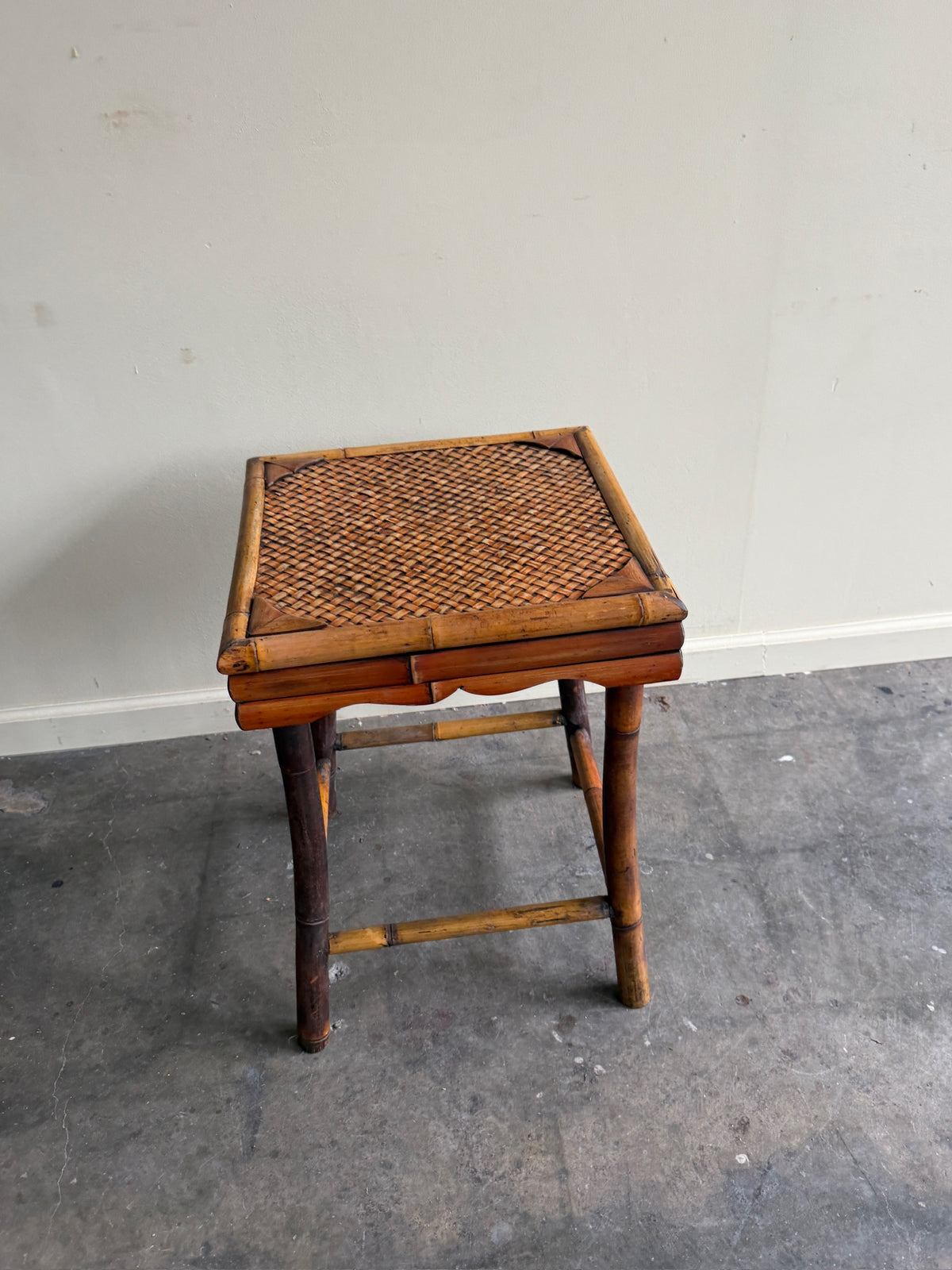 Bamboo cocktail table
