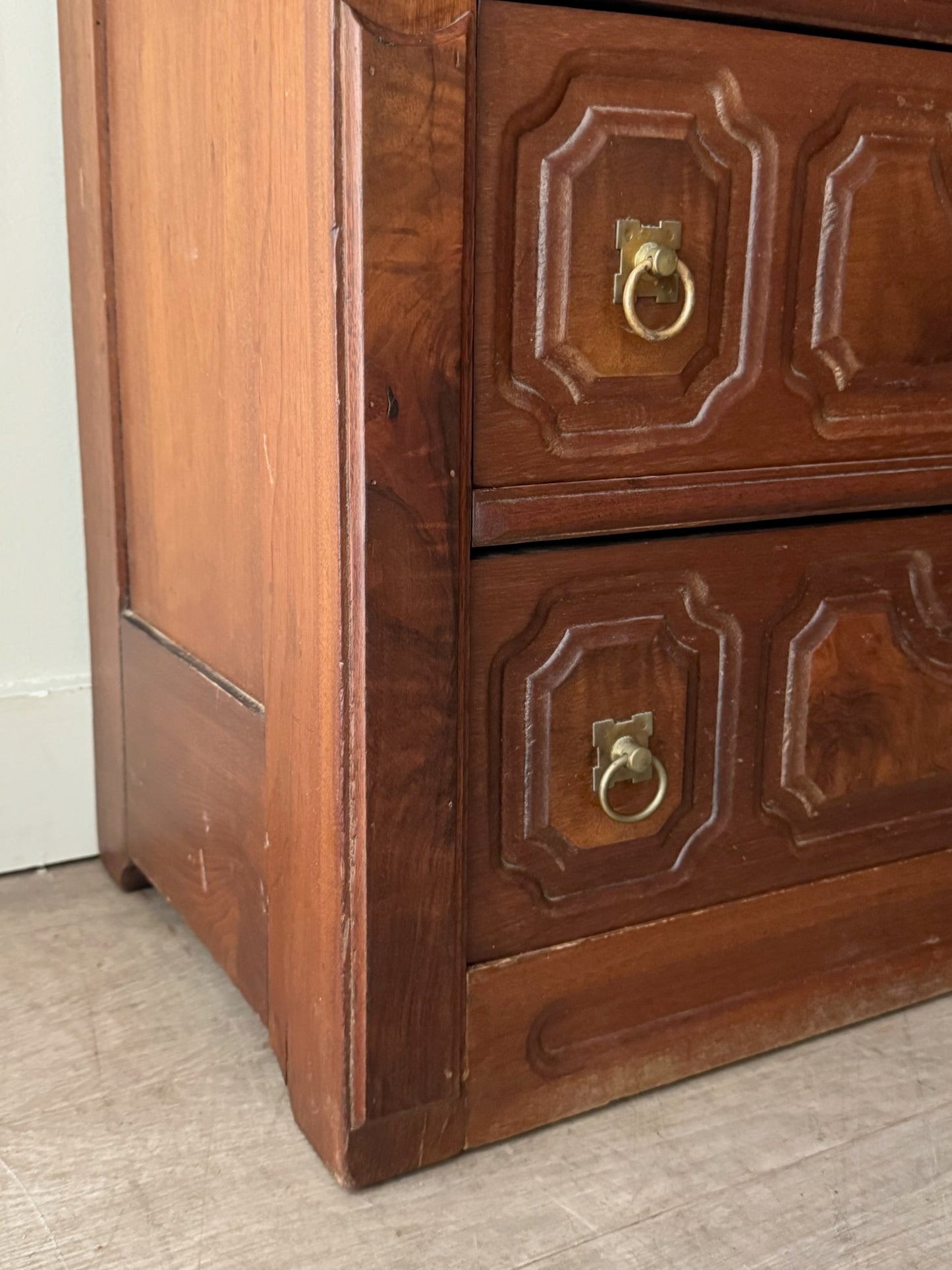 Victorian marble top walnut 3 drawer dresser