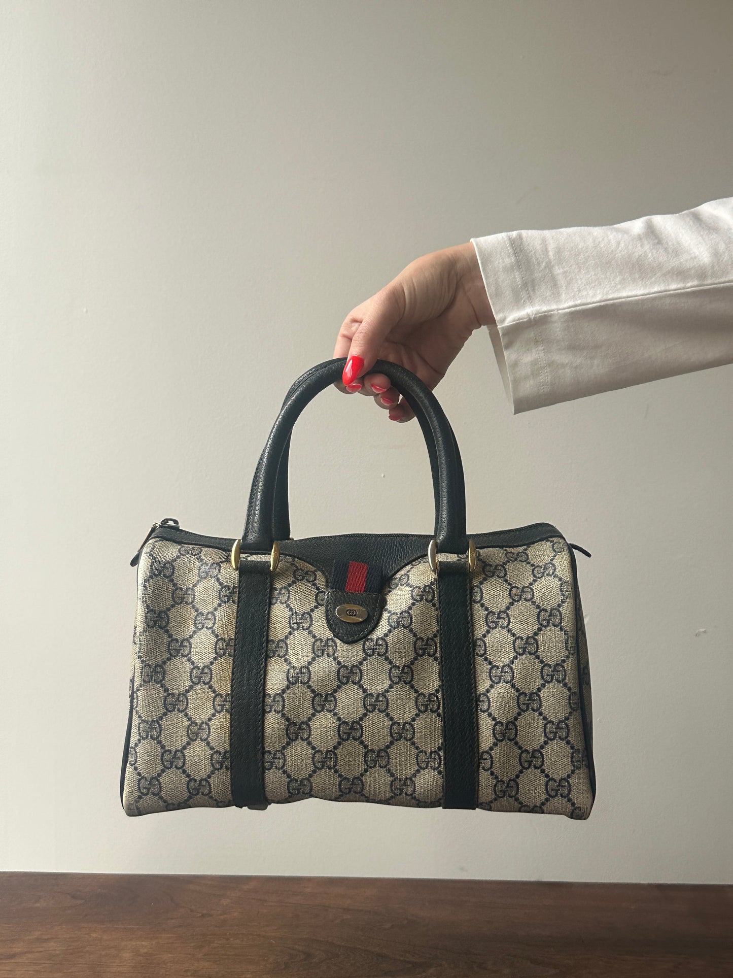 Gucci GG Monogram Supreme Boston bag