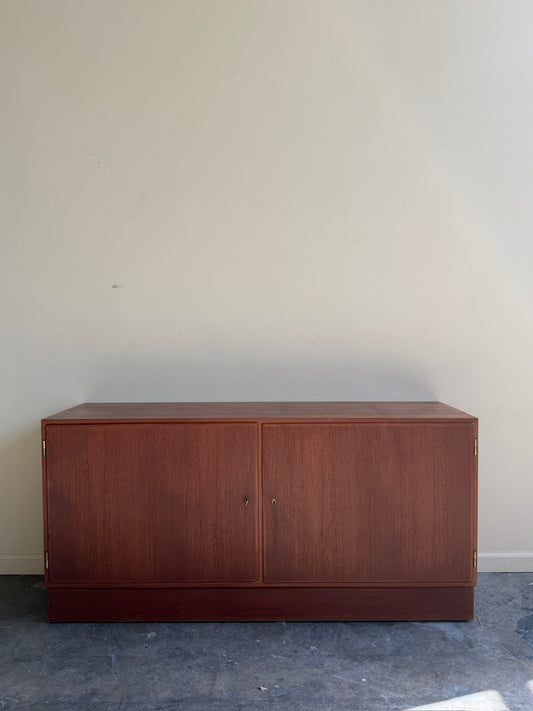 Poul Hundevad Danish teak sideboard