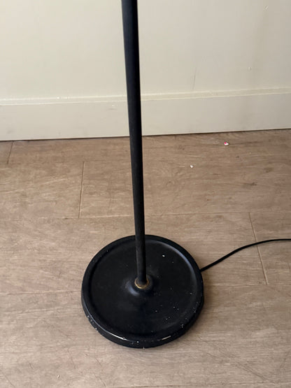 Scandinavian floor lamp