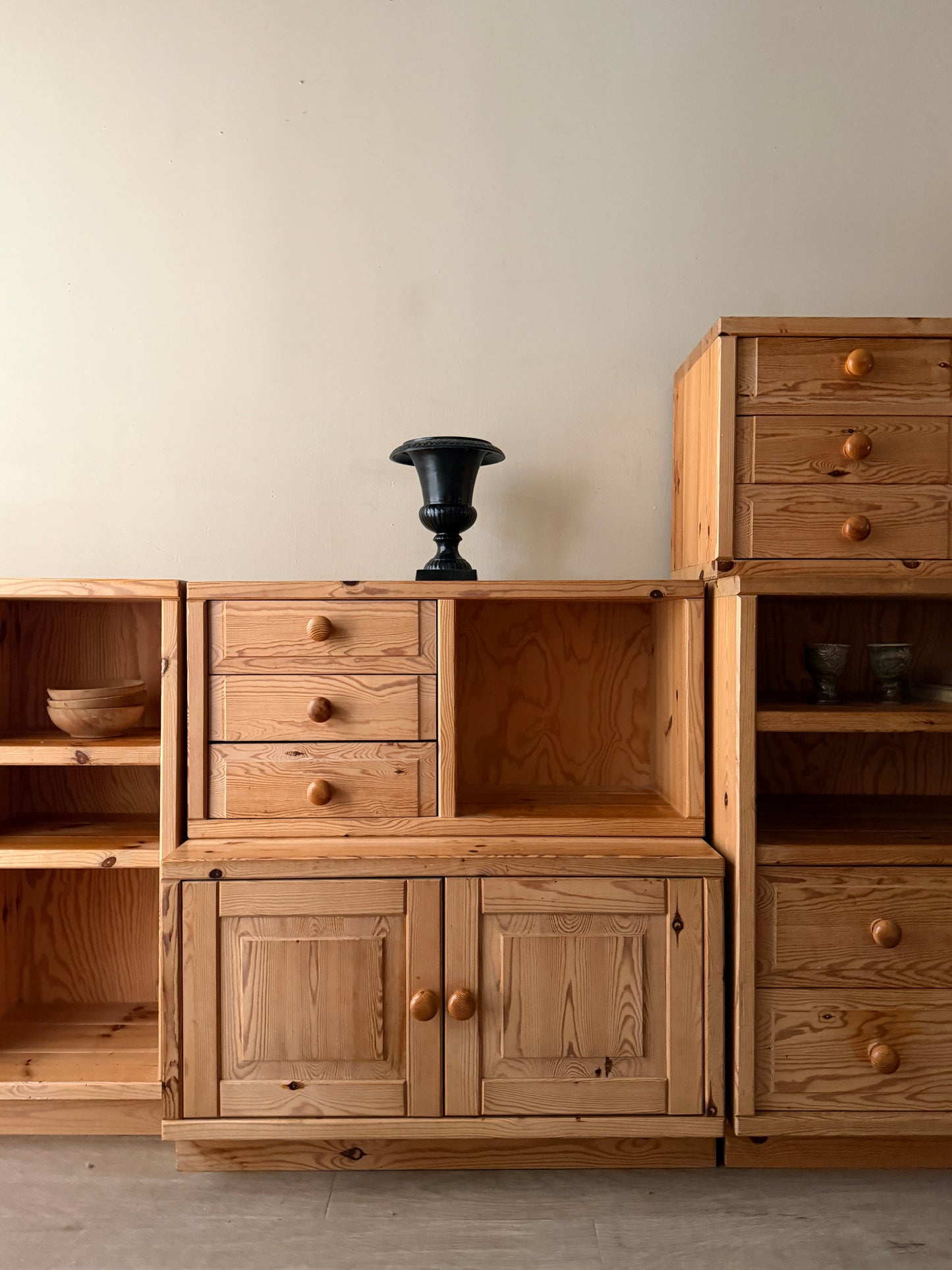 5 piece Scandinavian pine modular shelving unit