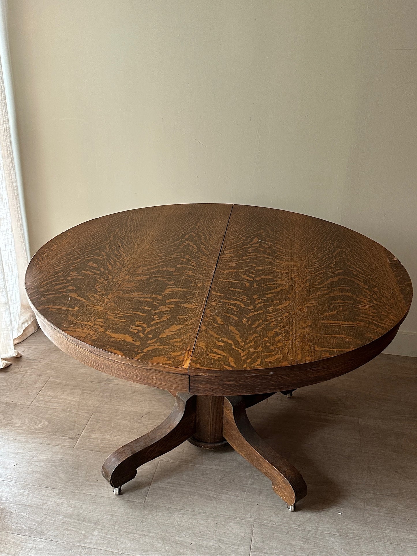 Oak dining table
