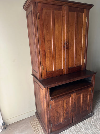 Pine step back hutch