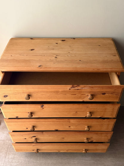 Swedish pine dresser