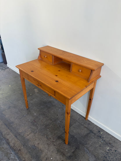 Pine desk