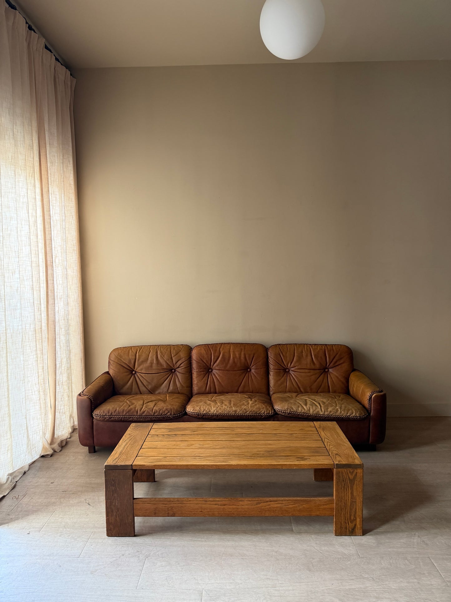 Sigurd Ressell leather sofa