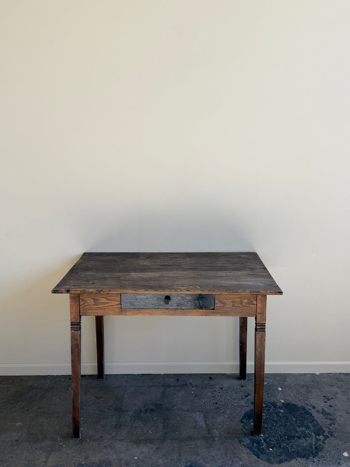 Pine desk