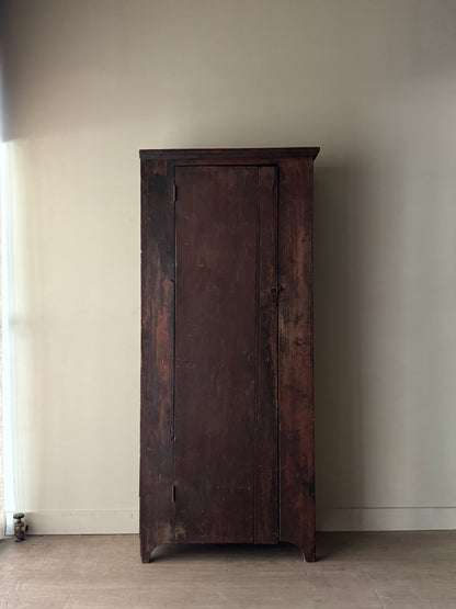Pennsylvania Federal painted pine cupboard