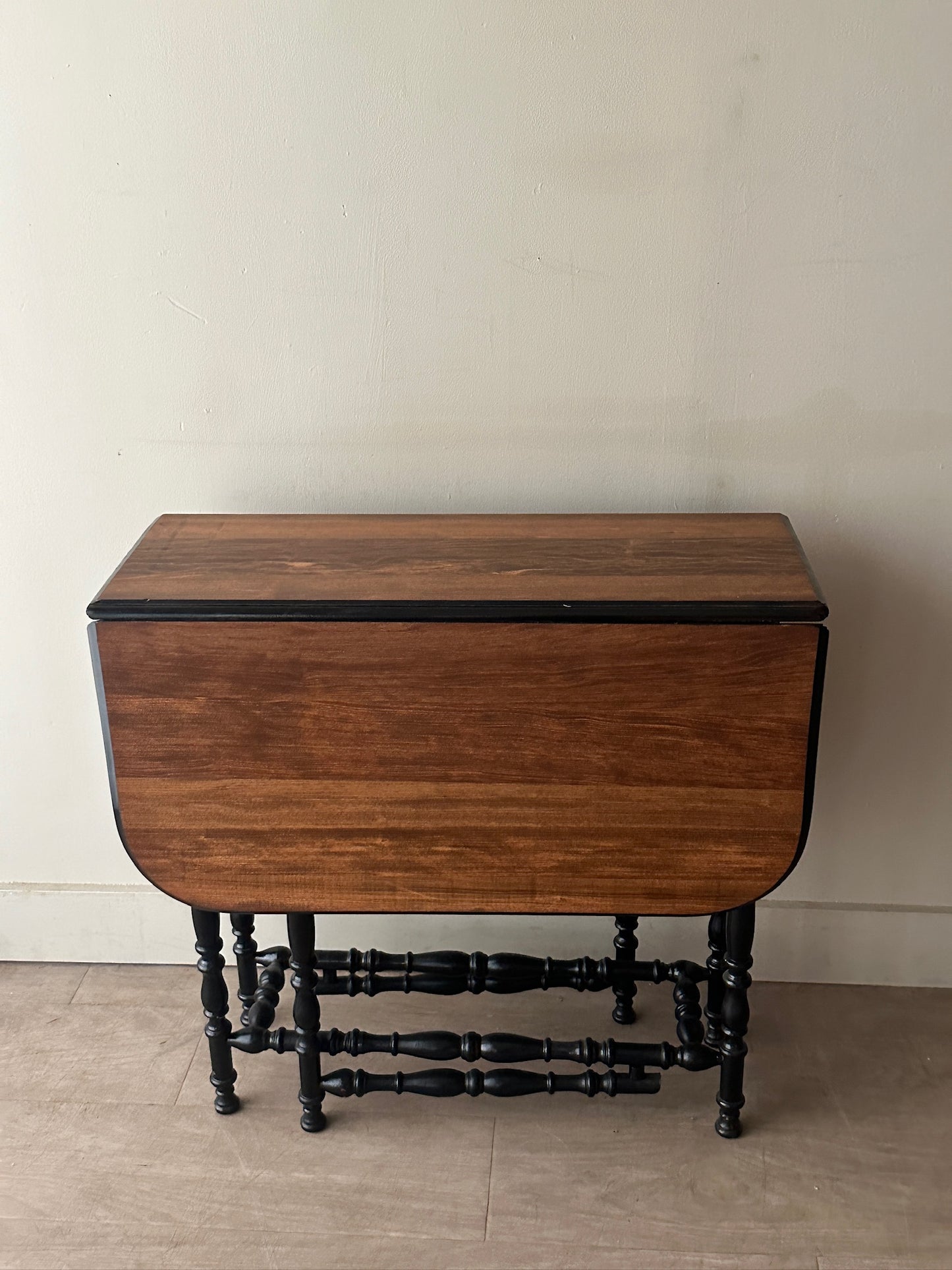 Walnut gate leg table