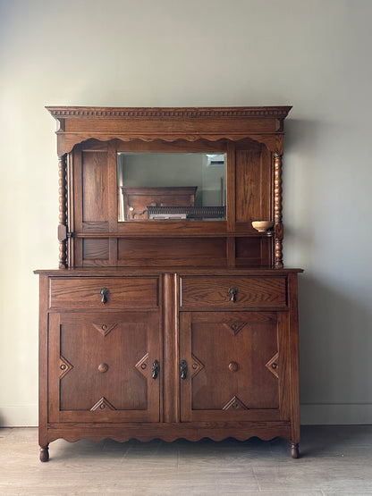 Arts and Crafts oak buffet