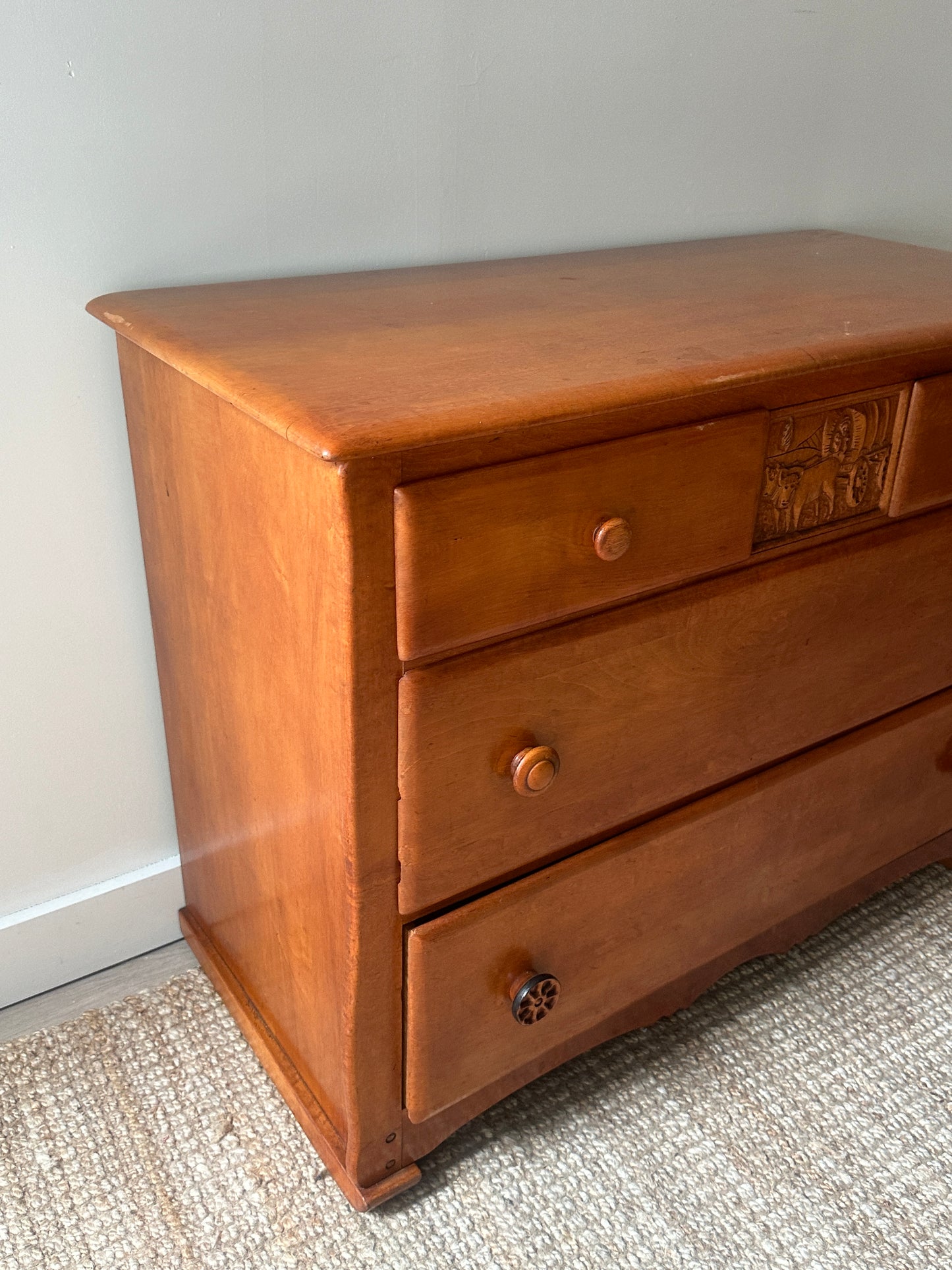 Maple dresser