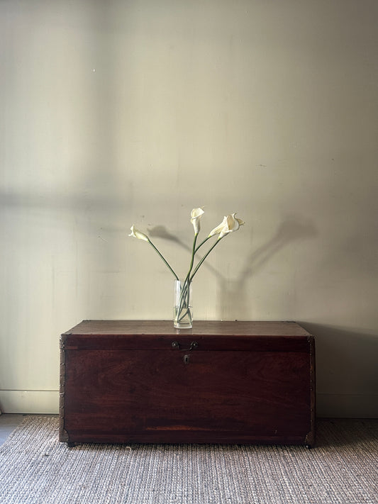 Pine chest