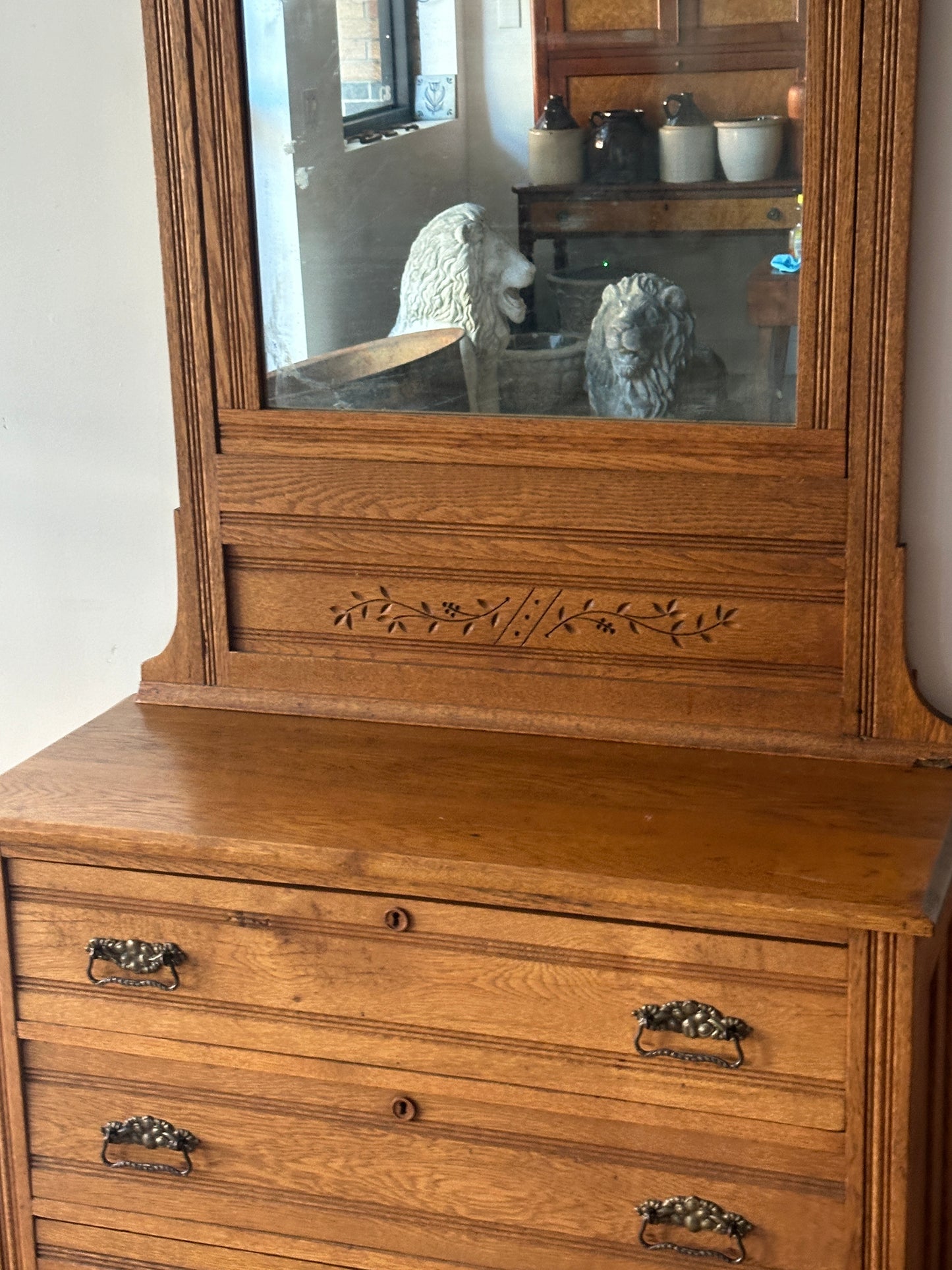 Victorian oak dresser