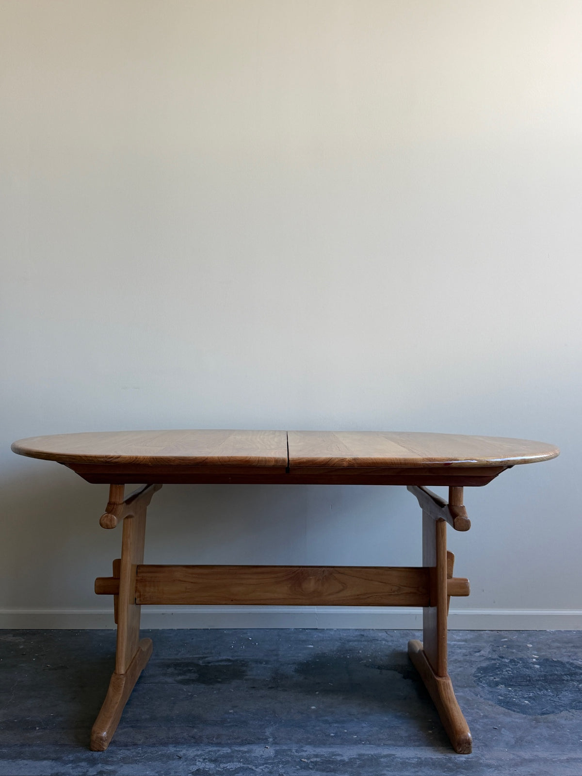 Brutalist Dutch elmwood dining table with extension