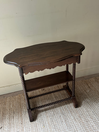 Spool leg side table