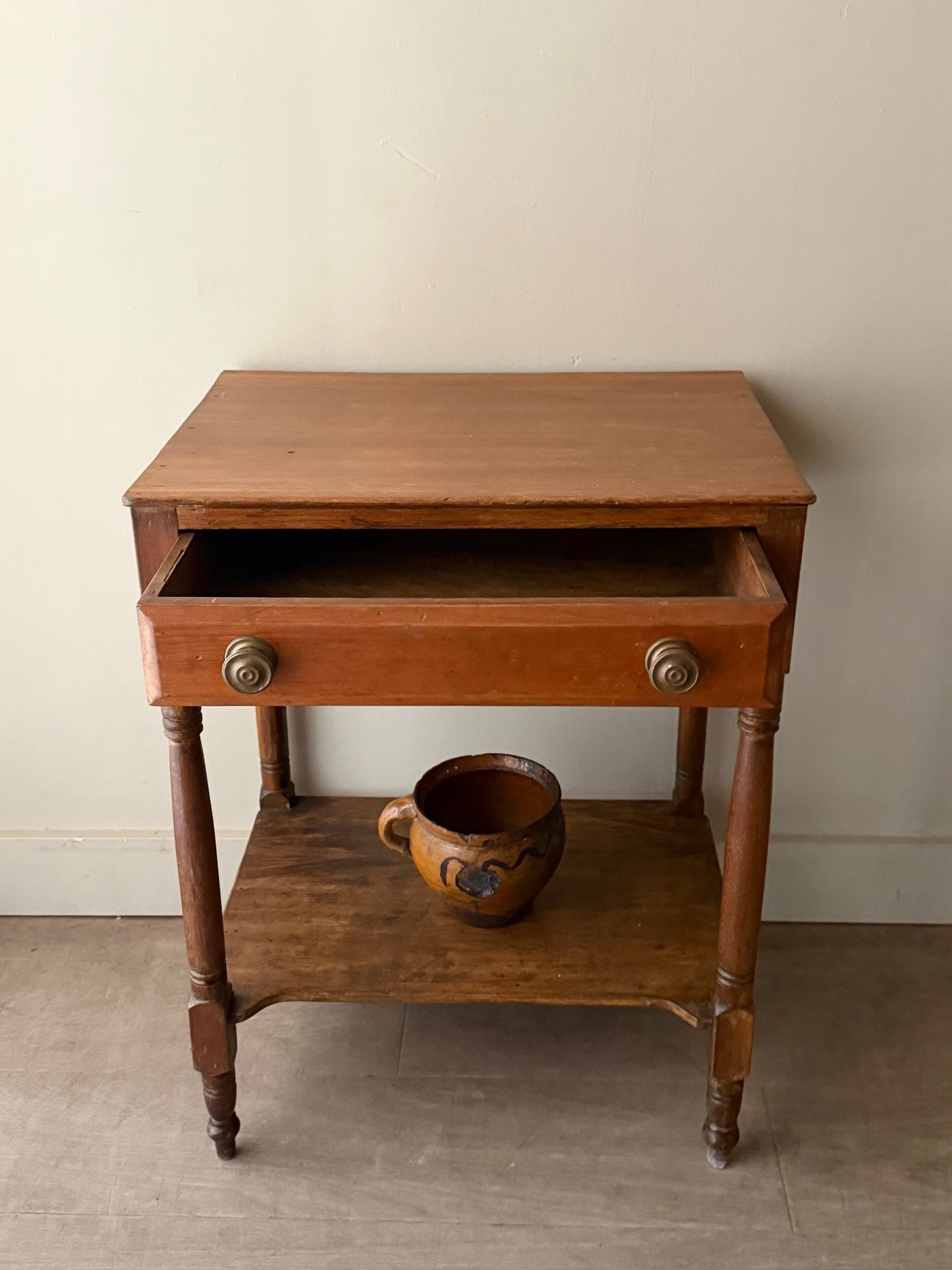 Sheraton pine side table