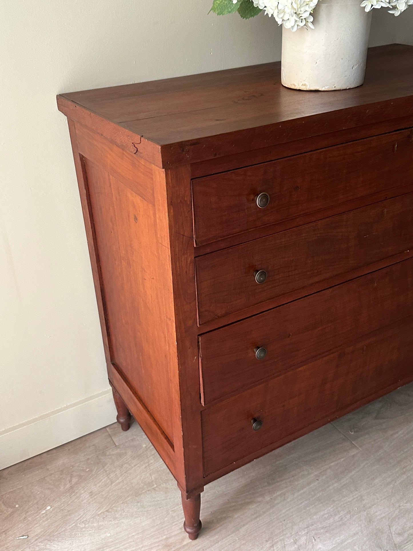 Pine Sheraton dresser