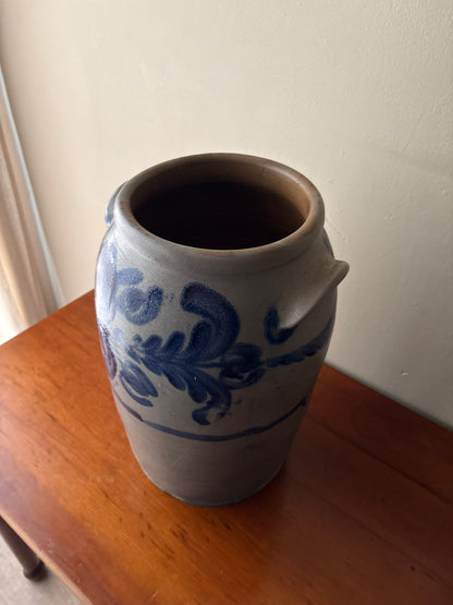 Cobalt-decorated stoneware crock
