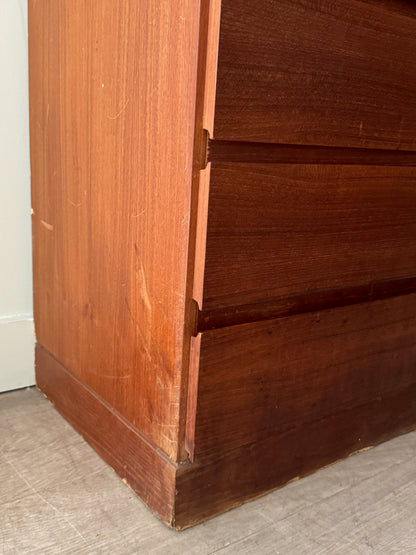 Danish teak 4 drawer dresser