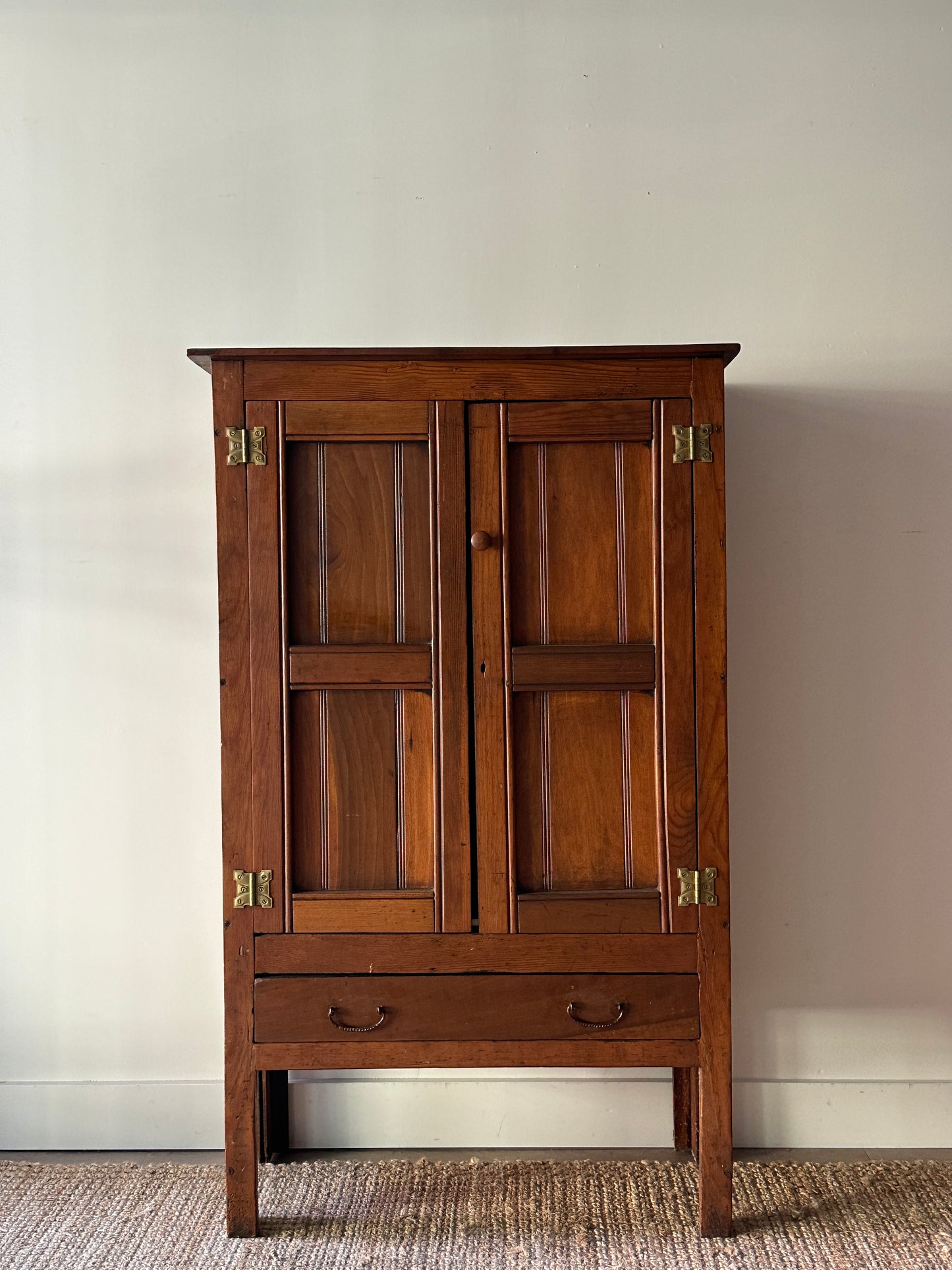 Oak hutch