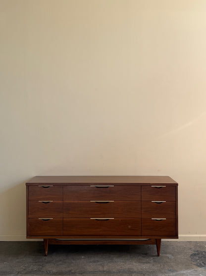 Kent Coffey walnut 9 drawer dresser