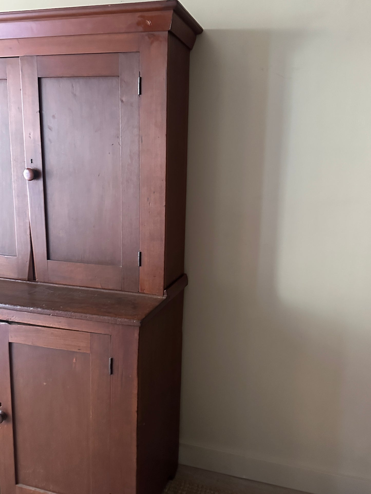 Dark pine two piece hutch