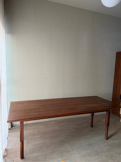 Walnut harvest table
