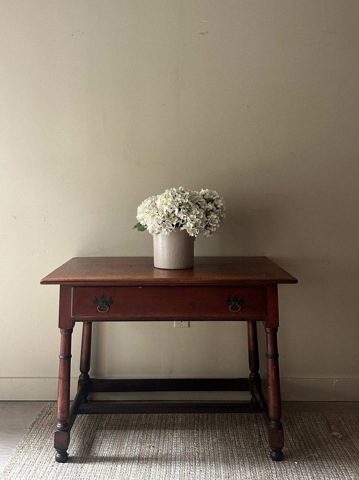 Pine desk