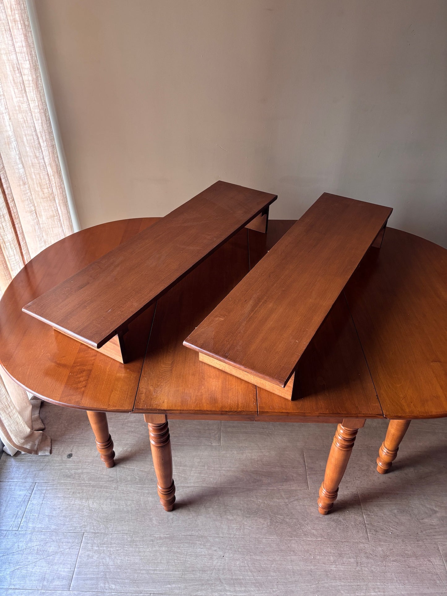 Maple drop leaf gate leg dining table with leaves