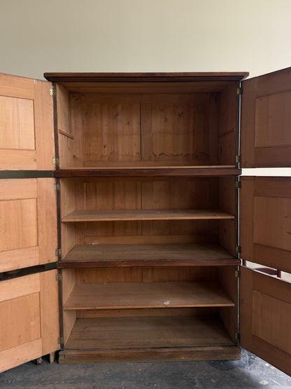 Pine three-piece linen press